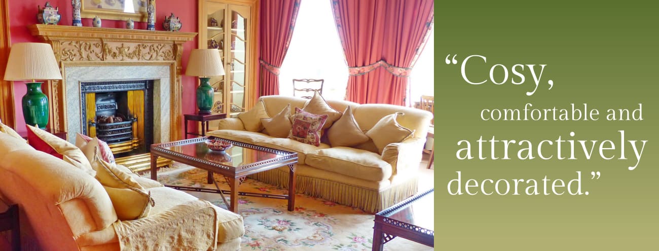Bars and lounges at Kinloch House